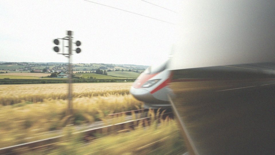 Jak szybko Pendolino kursuje na trasie Warszawa - Gdańsk?